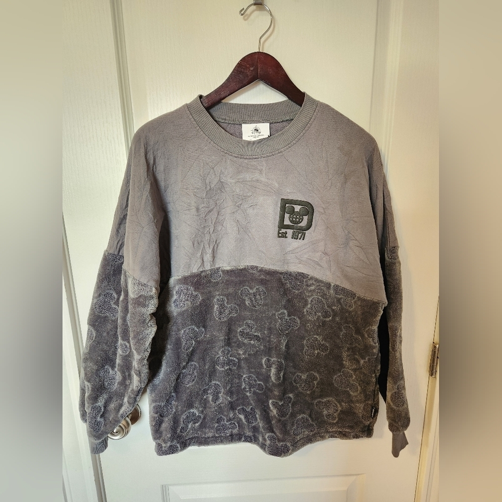 Disney Spirit Jersey Size small